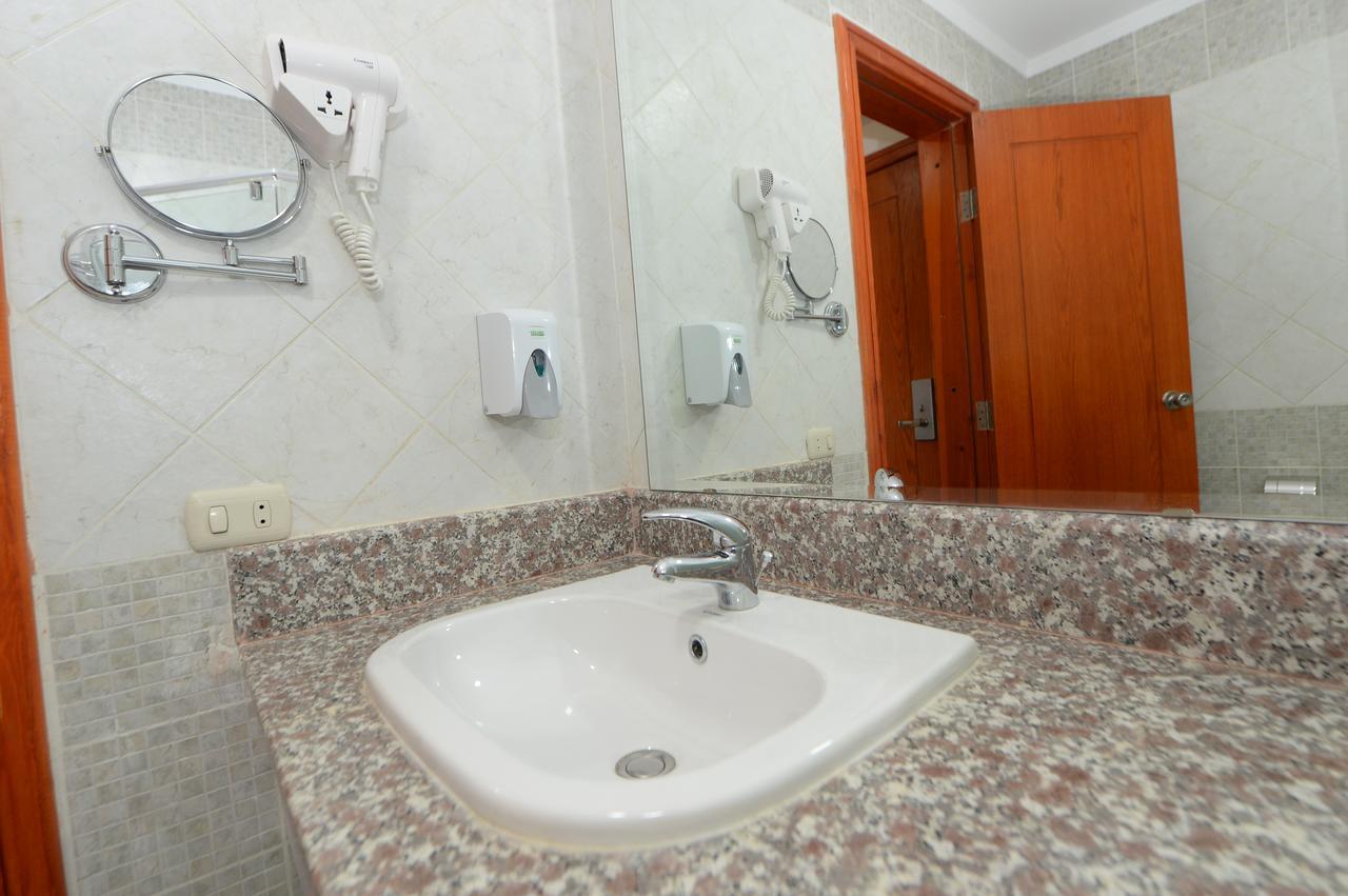 Savanna Empire Spa & Resort Ataqah Экстерьер фото
